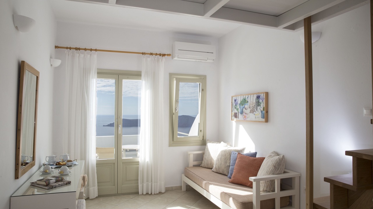 Photo of Bedroom in Imerovigli