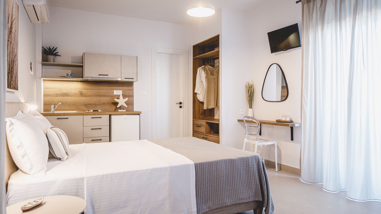 Photo of Bedroom in Tolo