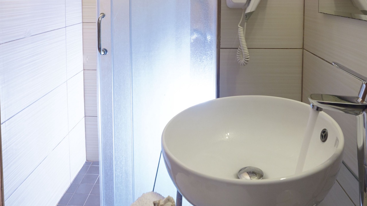 Photo of Bathroom in Kamari