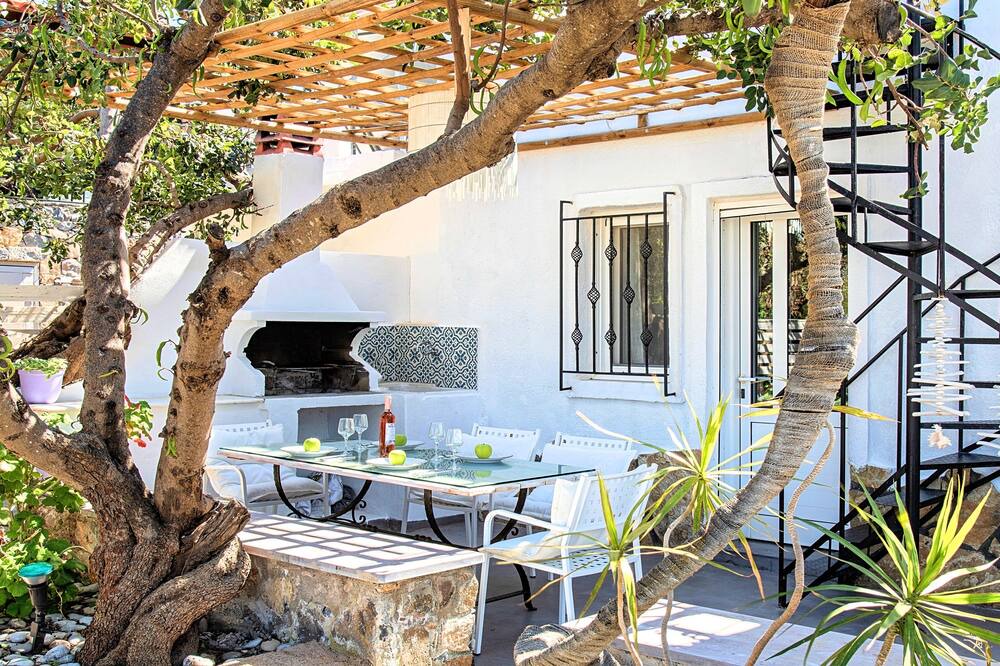 Photo of Patio Balcony in Vathi