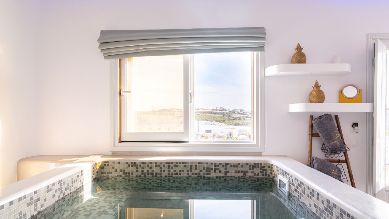Photo of Bedroom in Akrotiri