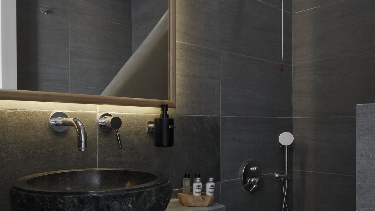 Photo of Bathroom in Akrotiri