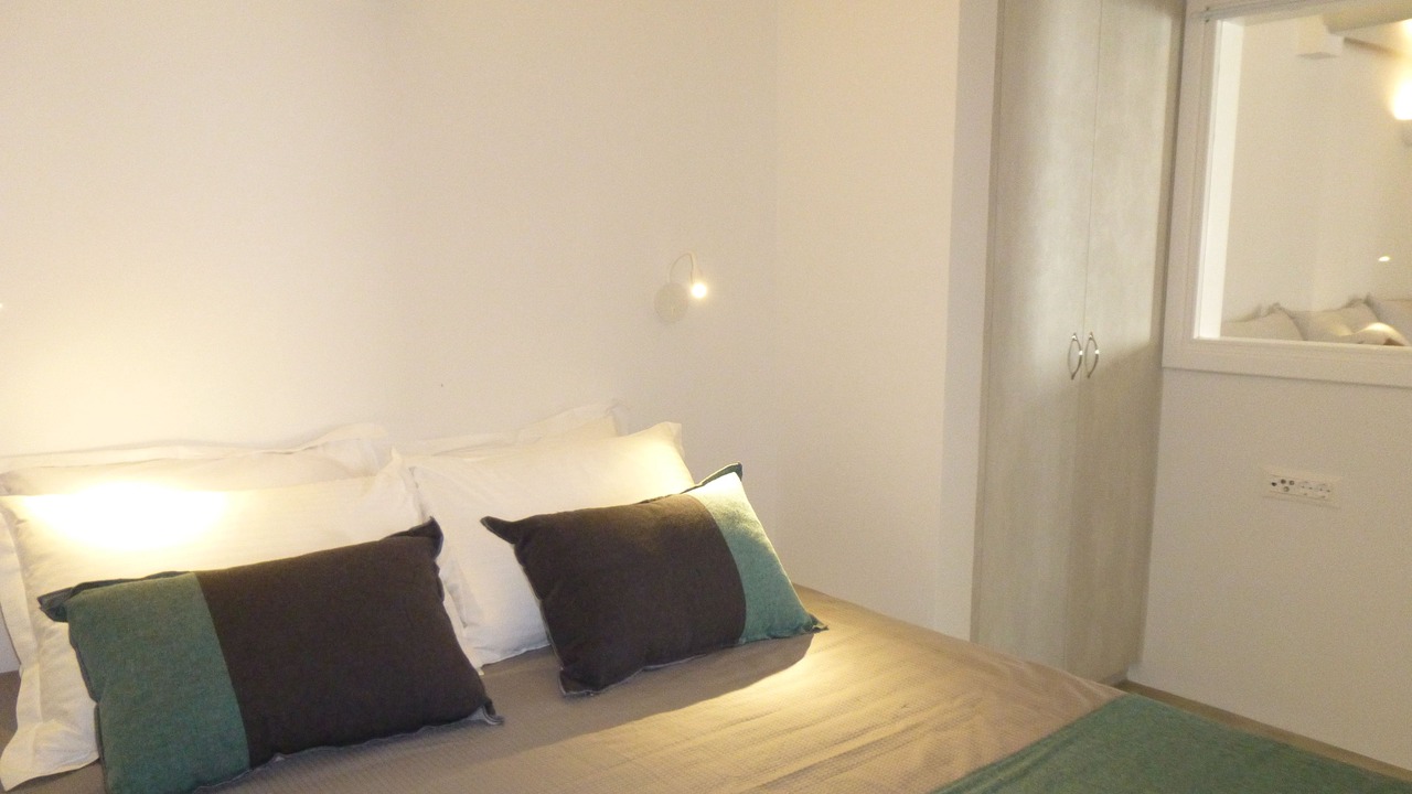 Photo of Bedroom in Oia