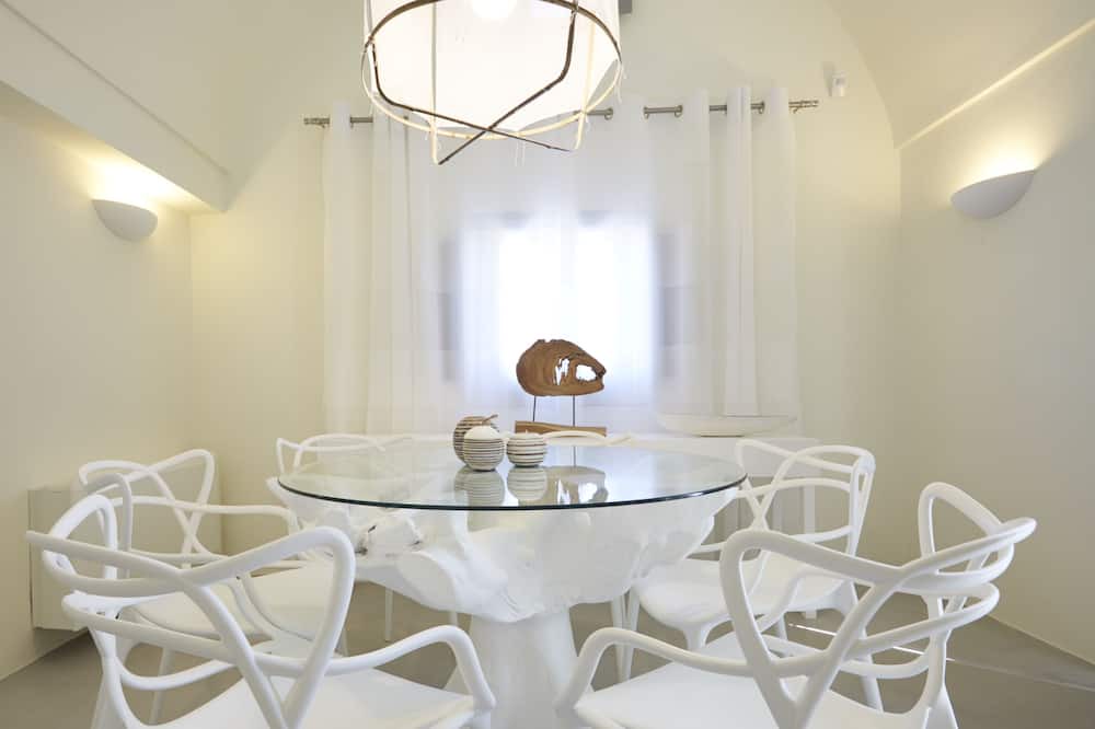 Photo of Kitchen in Kamari