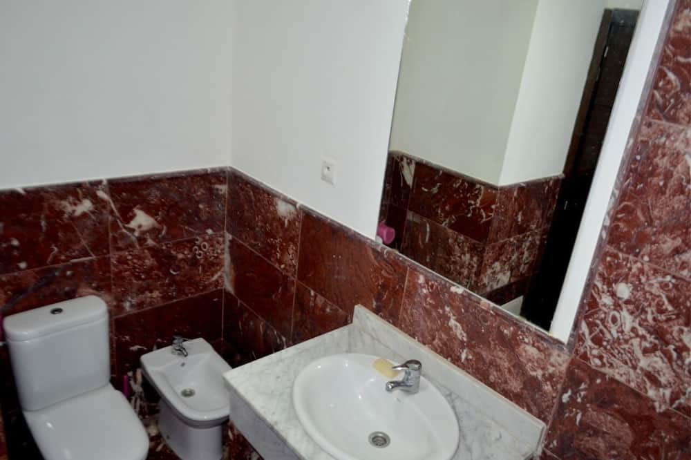 Photo of Bathroom in Daoudiate
