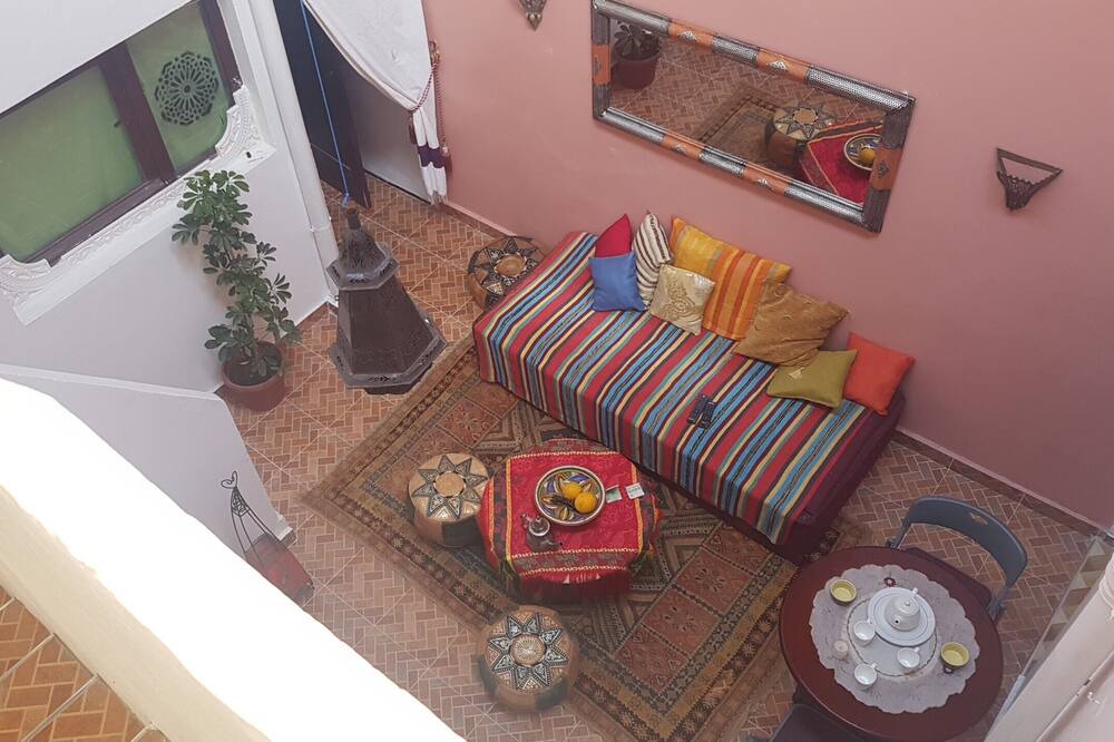 Photo of Livingroom in Talborjt