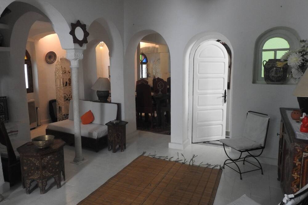 Photo of Bedroom in Medina