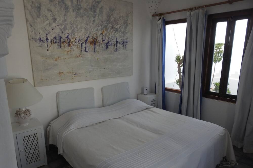 Photo of Bedroom in Medina