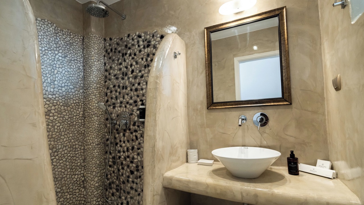 Photo of Bathroom in Akrotiri