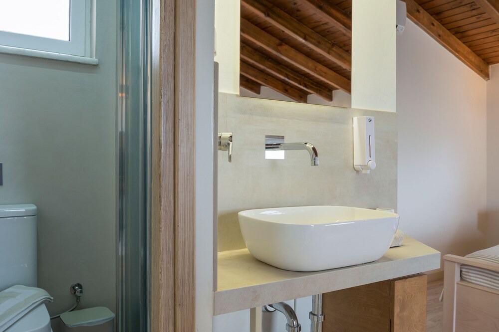 Photo of Bathroom in Stalos