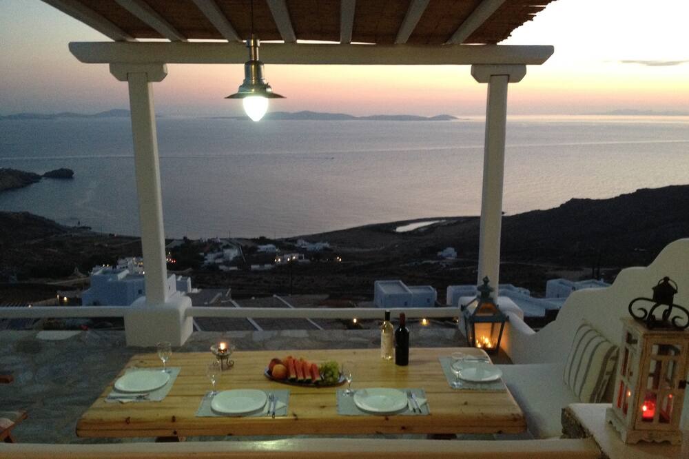 Photo of Patio Balcony in Faros Armenistis