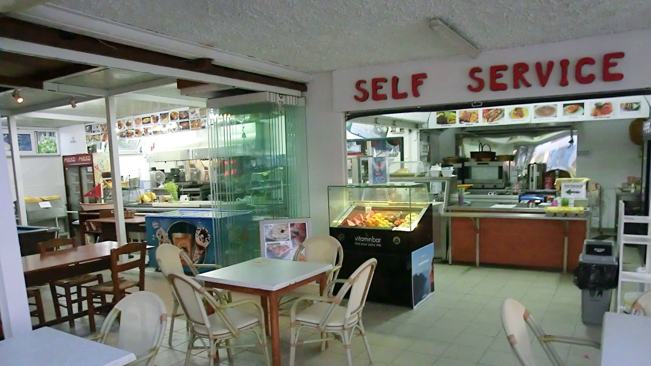 Photo of Others in Fira
