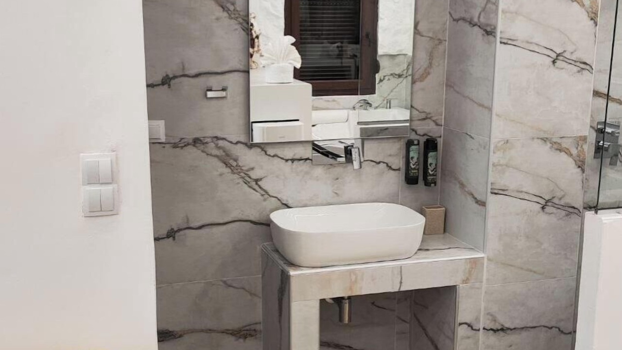 Photo of Bathroom in Kastoria