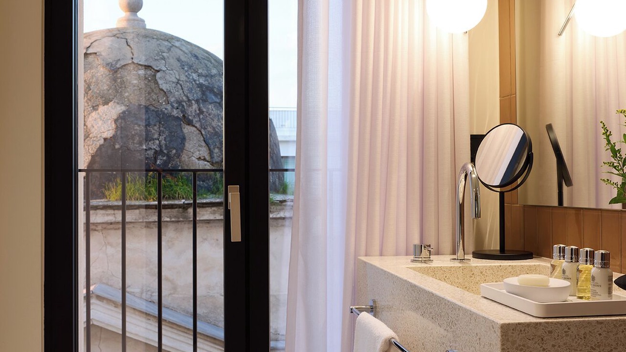 Photo of Bathroom in Monastiraki