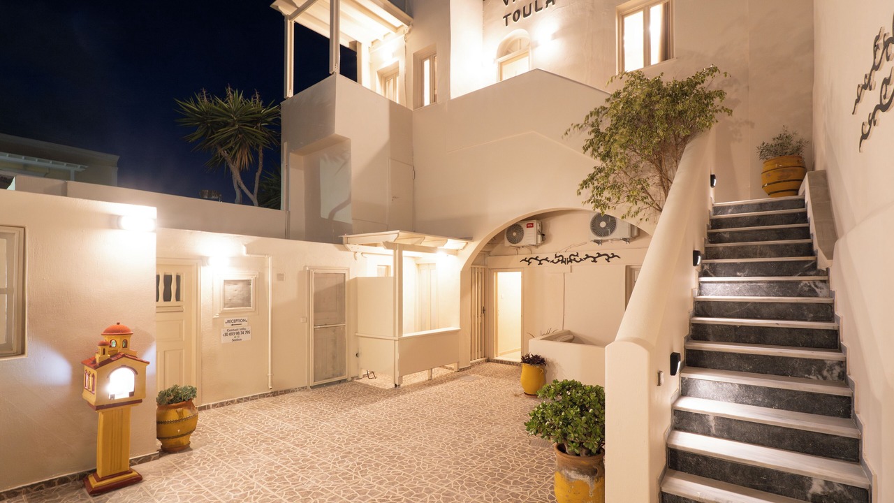 Photo of Outdoor in Fira