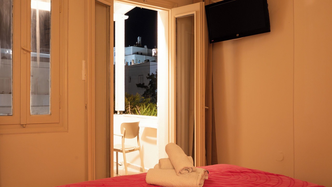 Photo of Bedroom in Fira