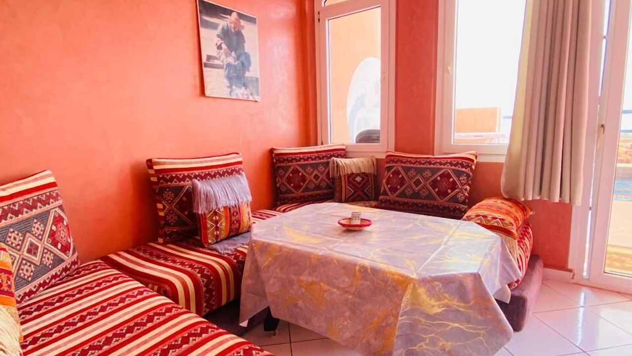 Photo of Livingroom in Tamrhakht