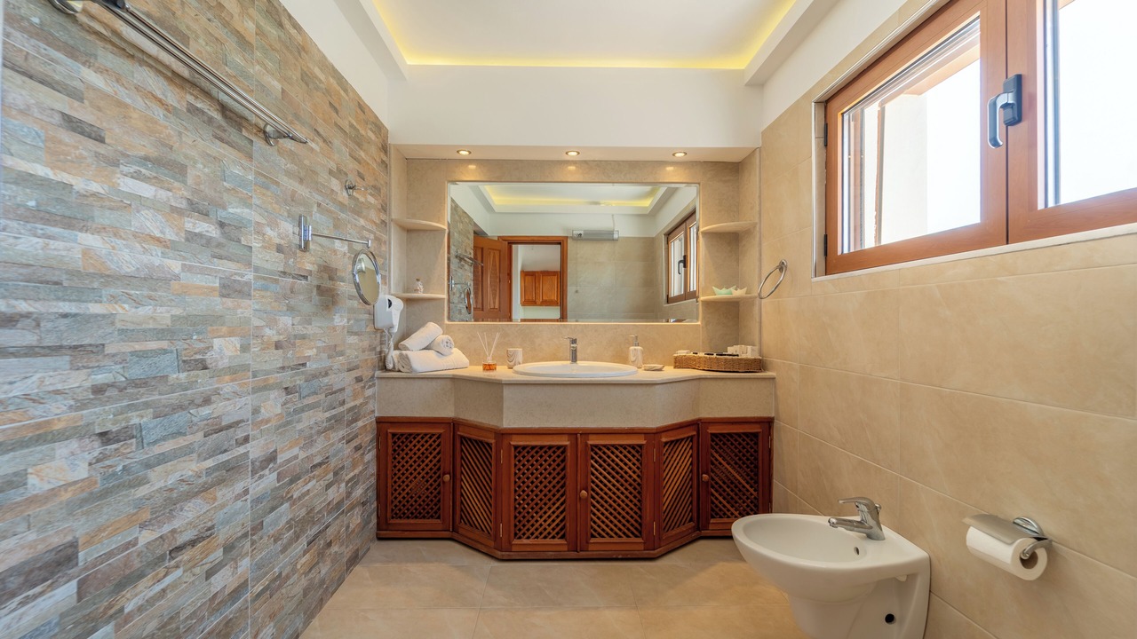 Photo of Bathroom in Pefkos
