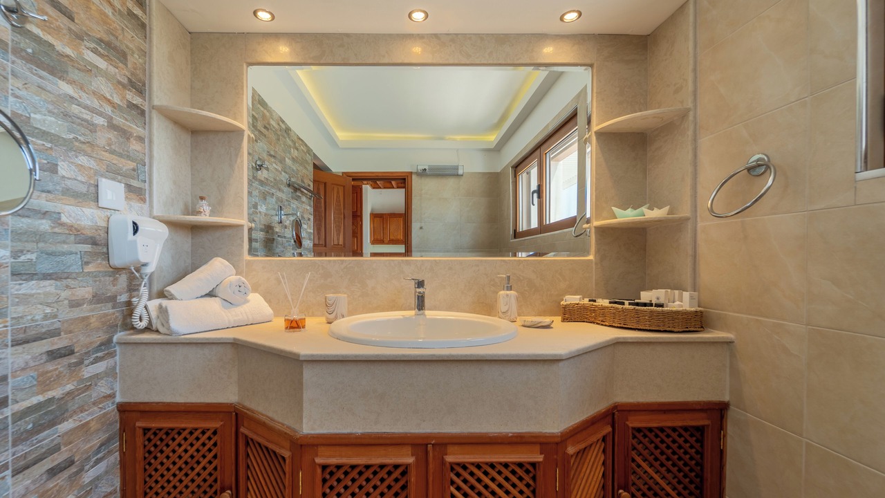 Photo of Bathroom in Pefkos