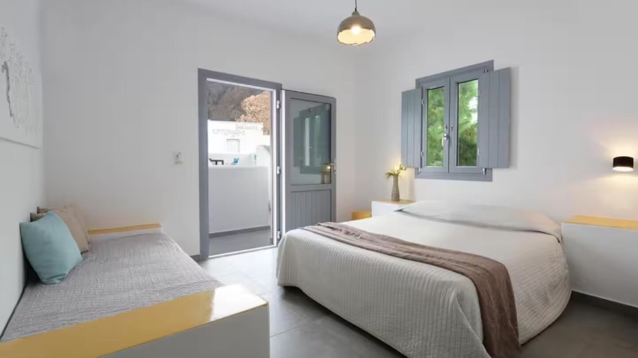 Photo of Bedroom in Perissa
