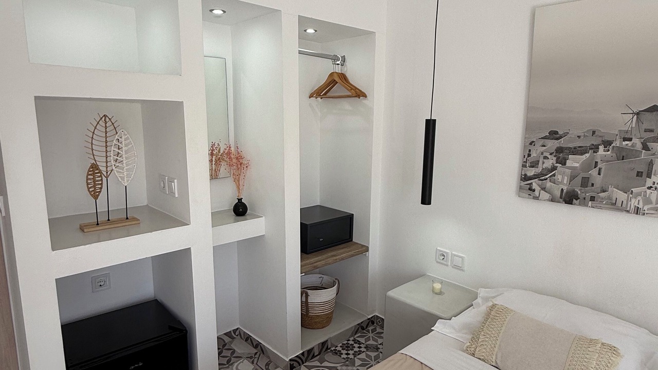 Photo of Bedroom in Fira