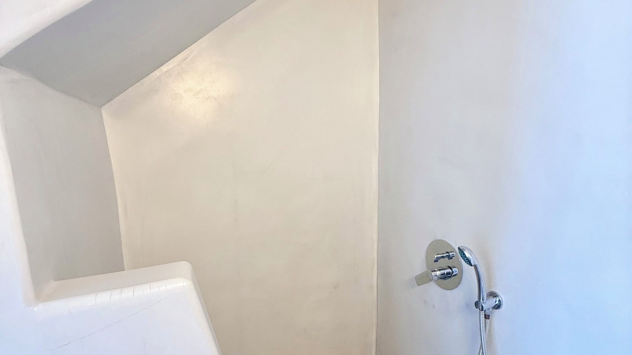 Photo of Bathroom in Fira