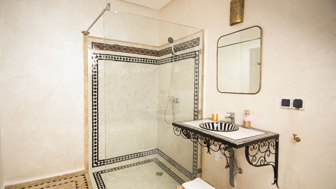 Photo of Bathroom in Menara