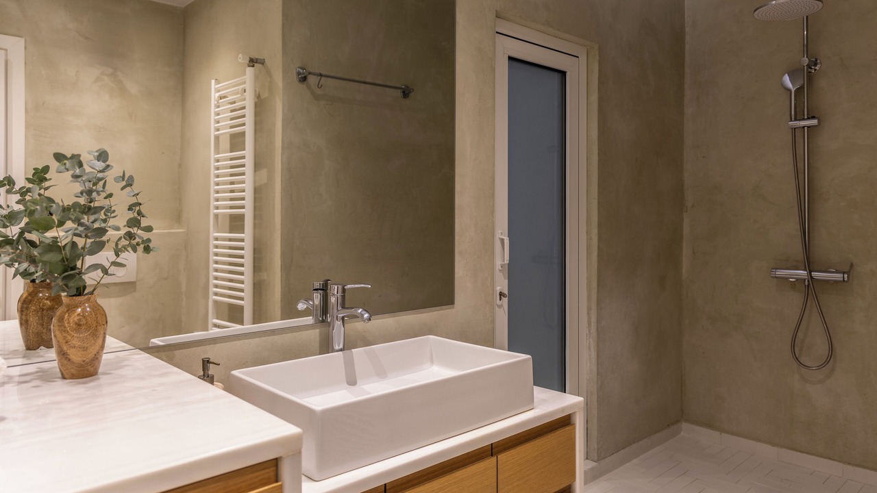 Photo of Bathroom in Makrigianni