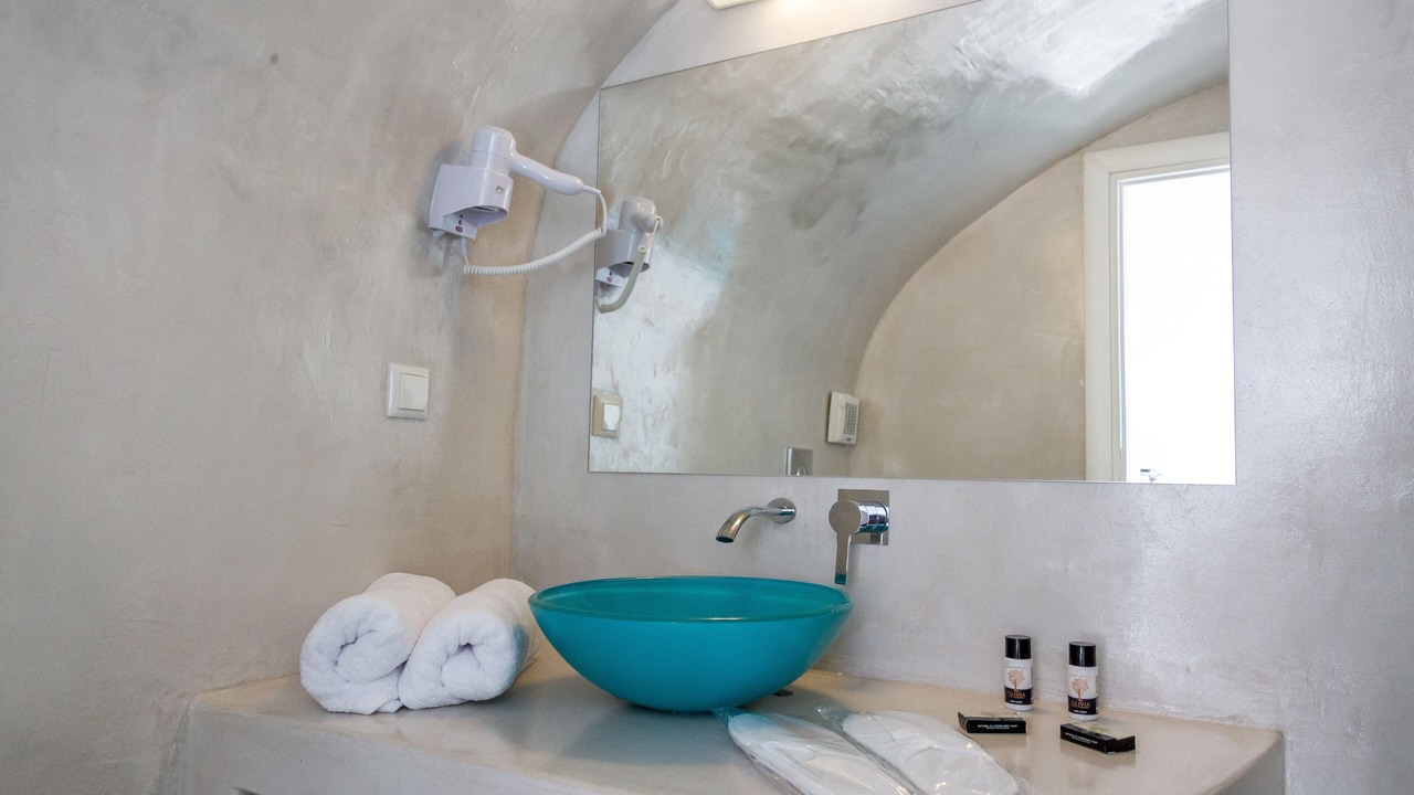 Photo of Bathroom in Fira