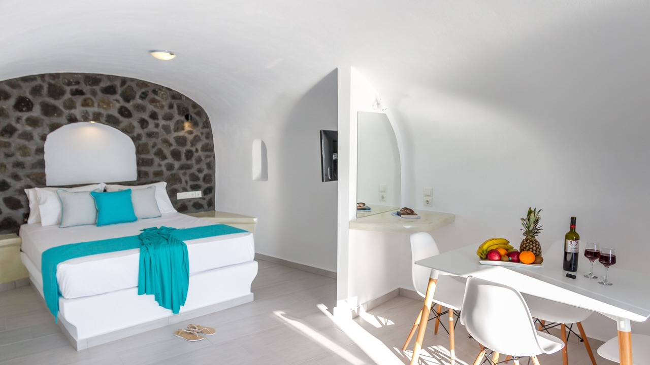 Photo of Bedroom in Fira