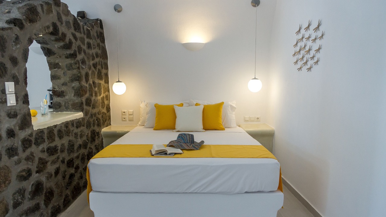 Photo of Bedroom in Fira