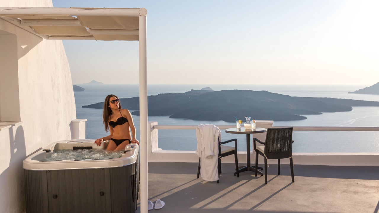 Photo of Others in Fira