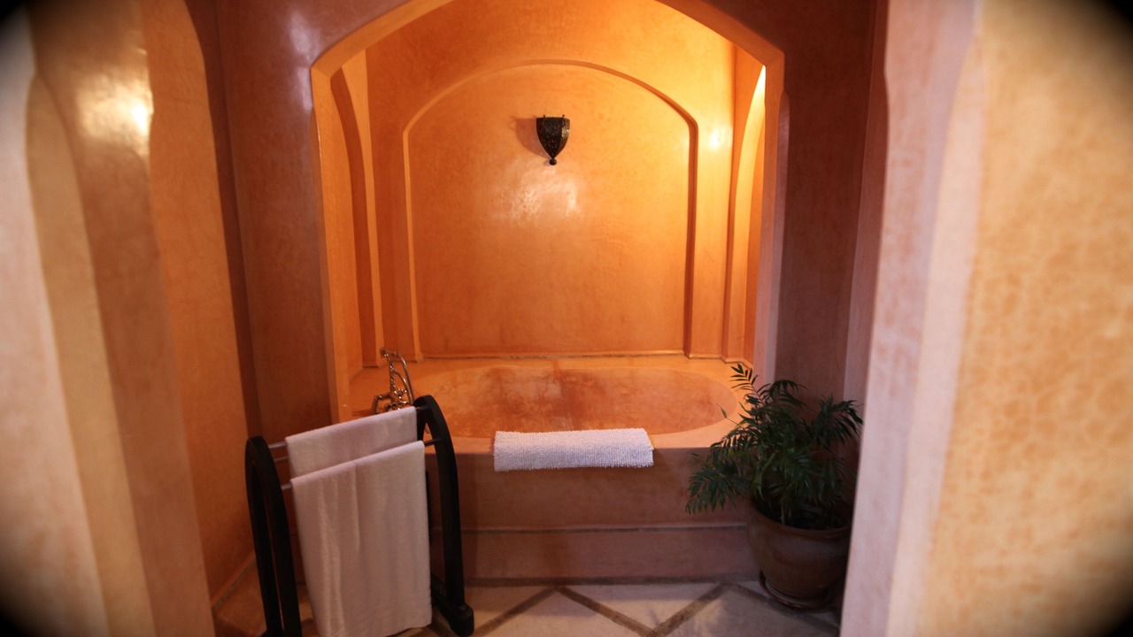 Photo of Bathroom in Tamrhakht