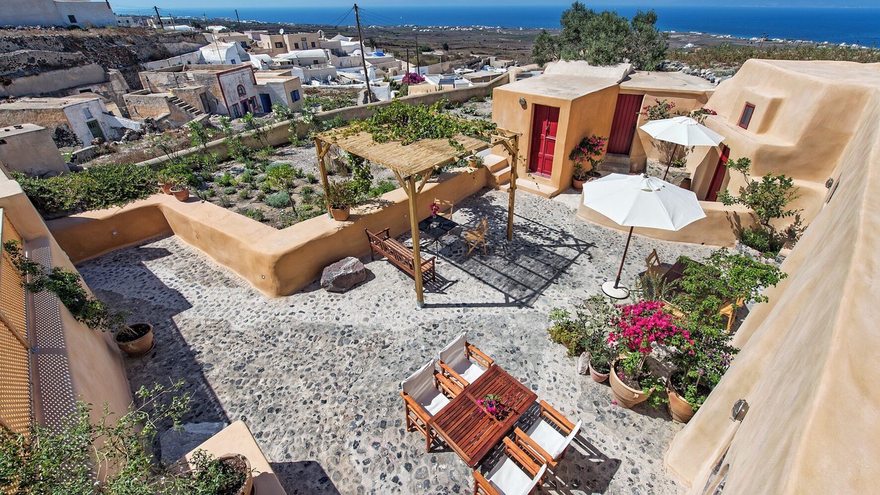 Photo of Outdoor in Finikia