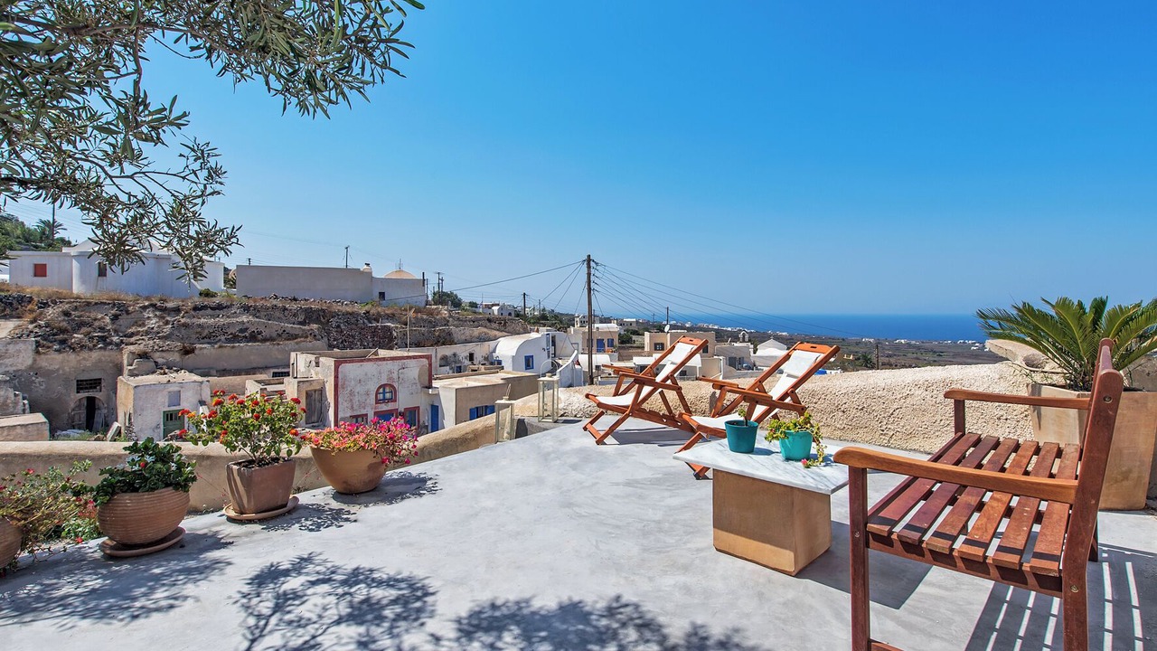 Photo of Outdoor in Finikia
