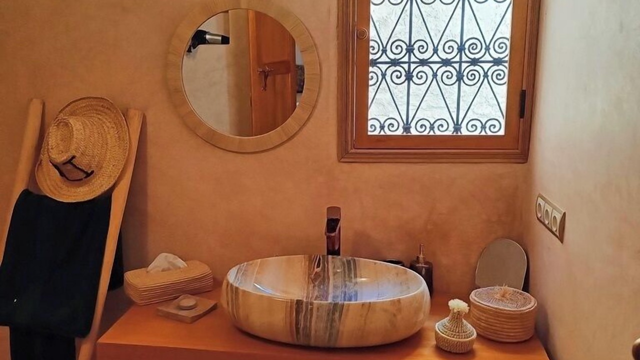 Photo of Bathroom in El Mokhifa