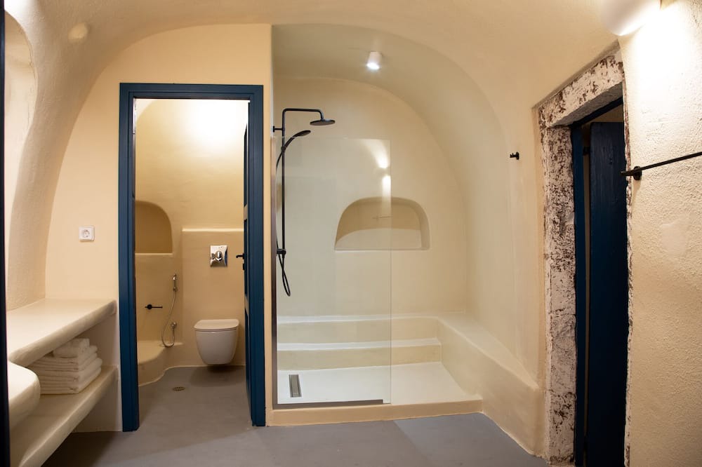 Photo of Bathroom in Finikia