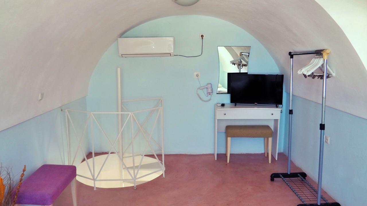 Photo of Bedroom in Emporio