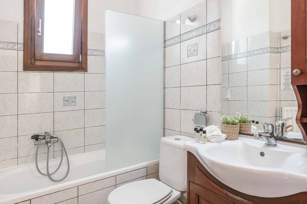 Photo of Bathroom in Kaligata