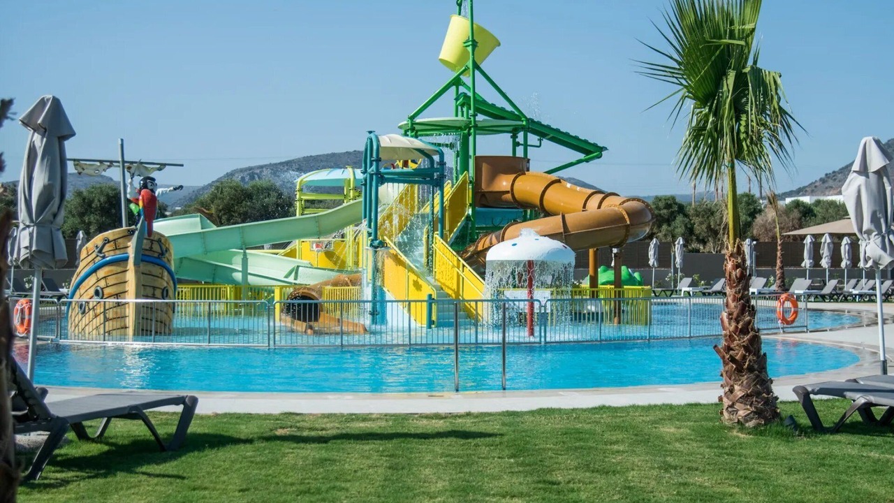 Photo of Outdoor in Analipsi