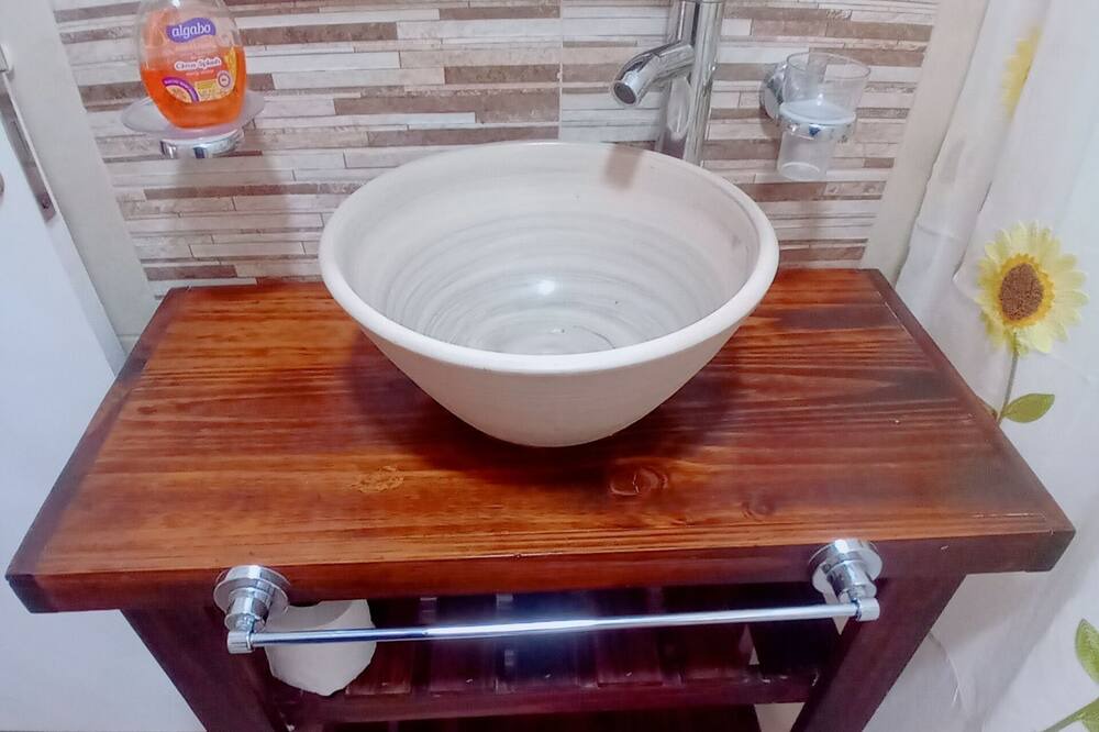 Photo of Bathroom in Macrozona Meseta Cerro Calafate