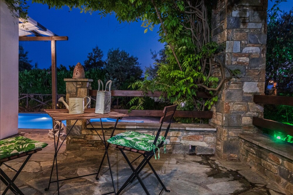 Photo of Patio Balcony in Koropi