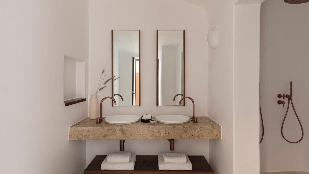 Photo of Bathroom in Oia