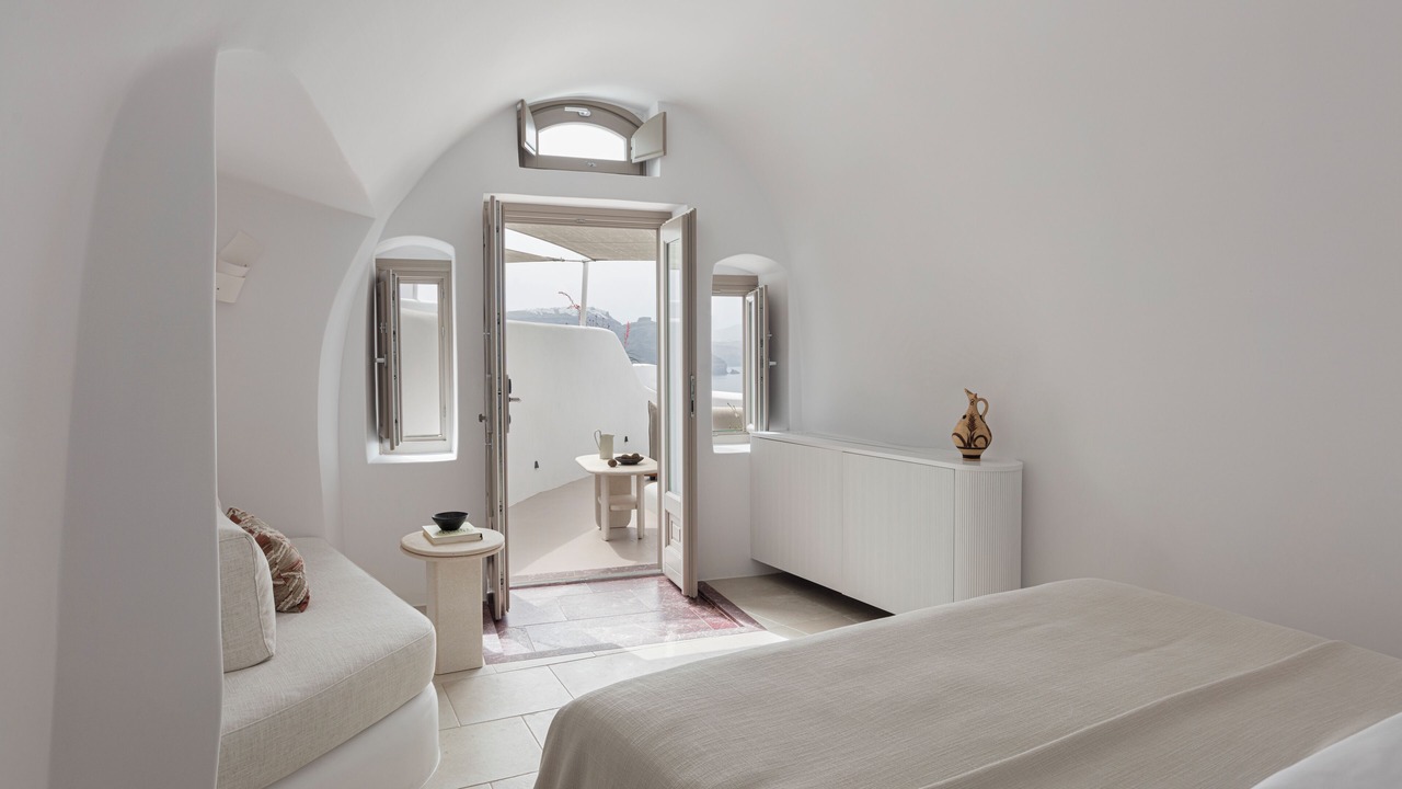 Photo of Bedroom in Oia
