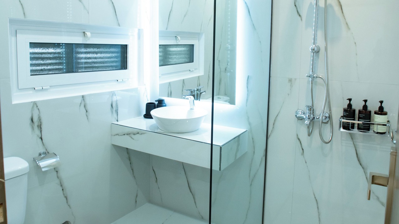 Photo of Bathroom in Monastiraki
