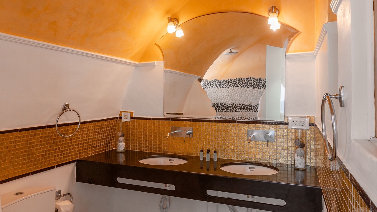 Photo of Kitchen in Megalochori