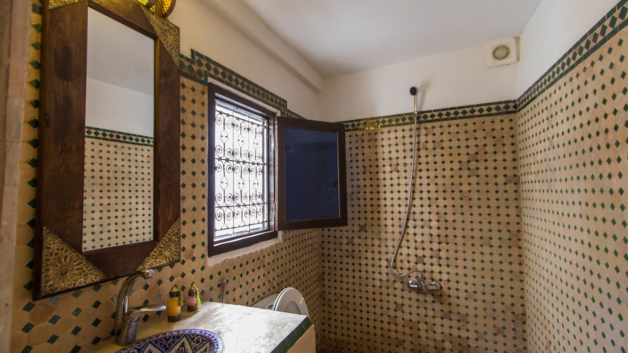 Photo of Bathroom in El Mokhifa