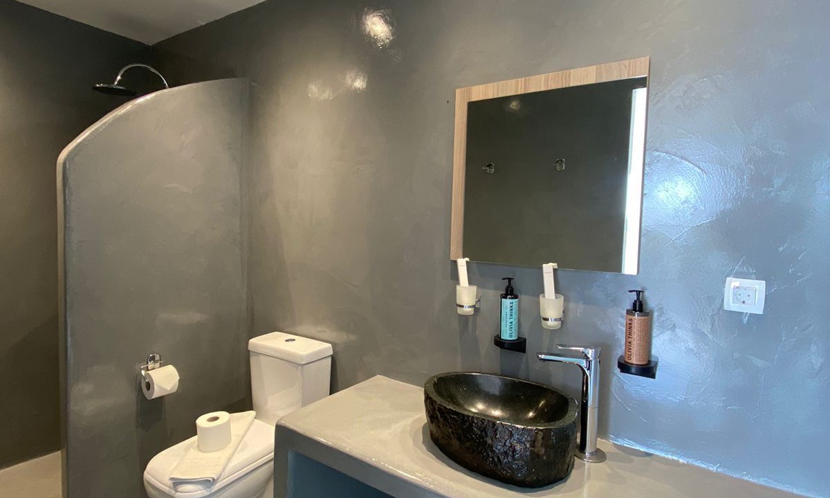 Photo of Bathroom in Akrotiri