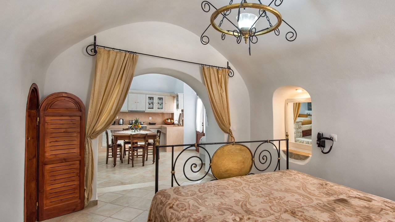 Photo of Bedroom in Emporio