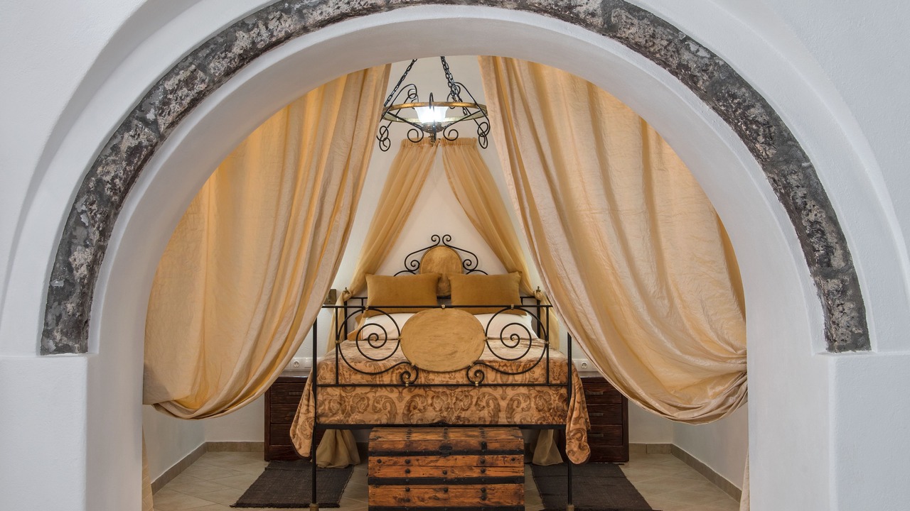 Photo of Bedroom in Emporio